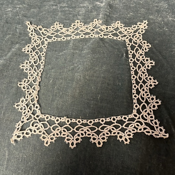 VTG Picture Frame Doily - Picture 3 of 3